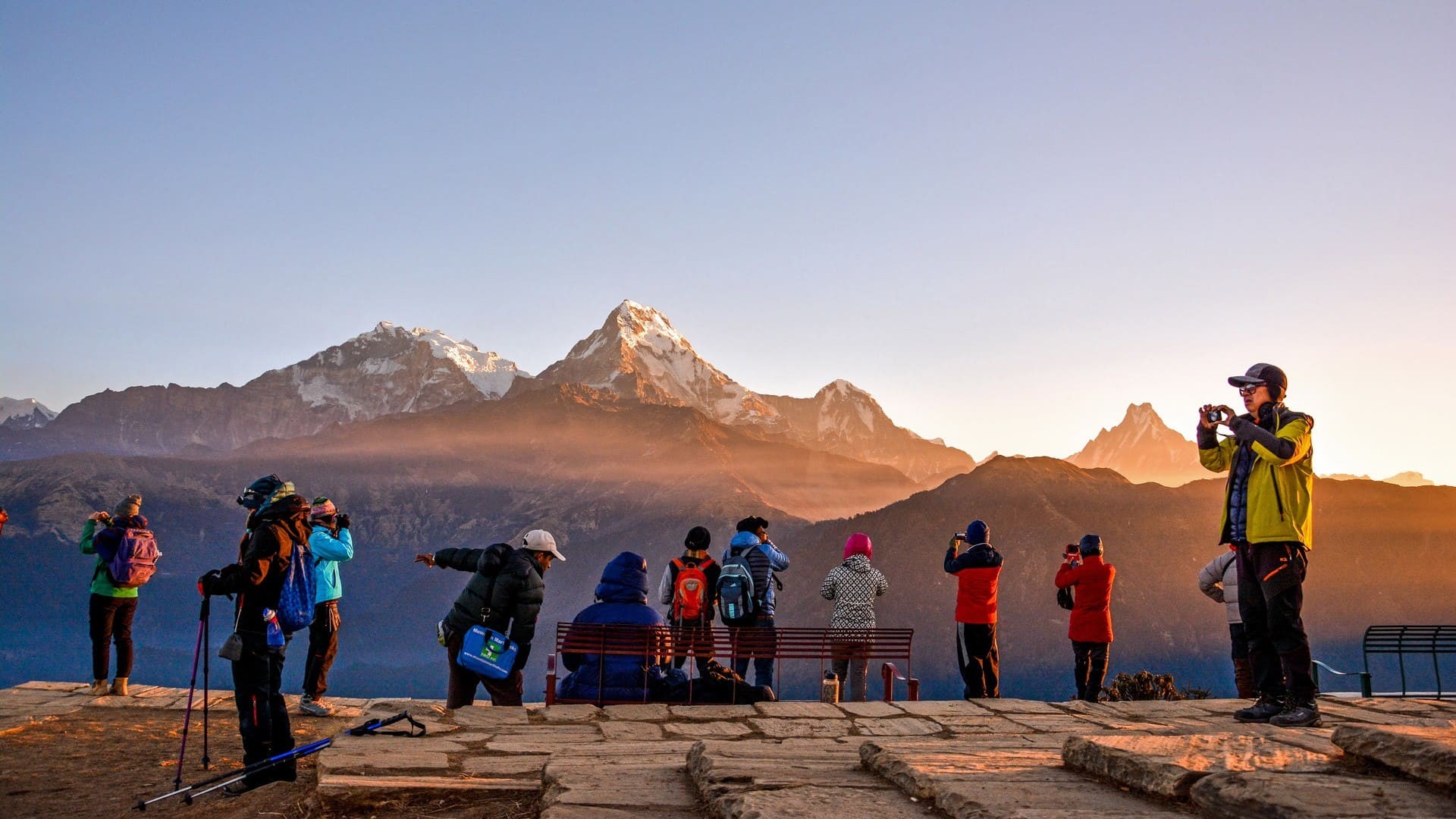 बङ्गलादेशबाट सात सय पर्यटक नेपाल आउदै