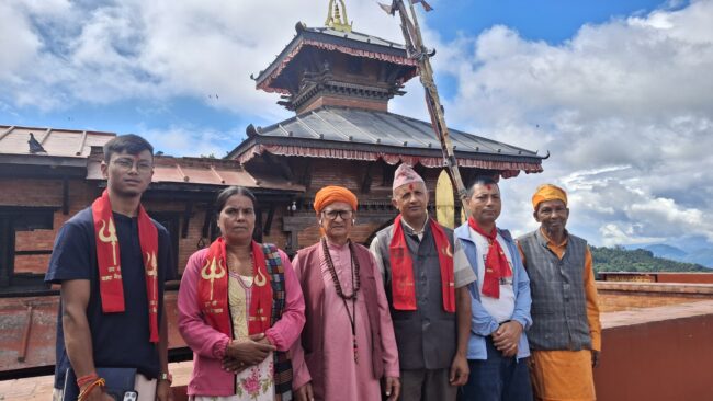 भैरवनाथ मन्दिरमा नवनिर्वाचित समितिको पहिलो निर्णय : भोटेकोशी बाढी पीडितलाई एक लाख बढी सहयोग गर्ने